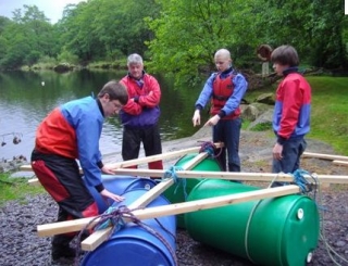  Costruire la zattera